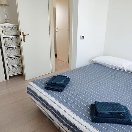 Grazioso Appartamento Vicino Al Mare San Cataldo  Exteriör bild