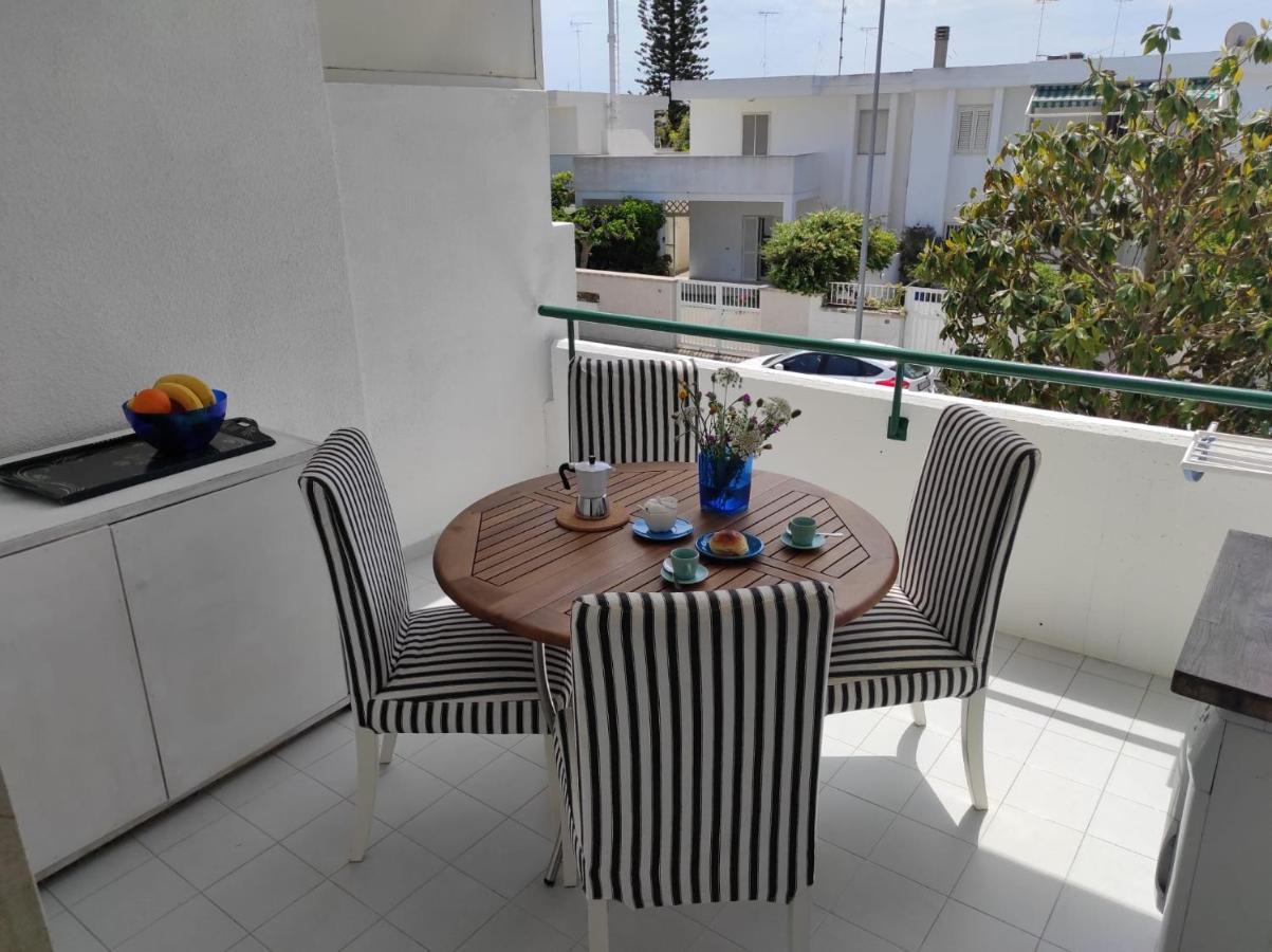 Grazioso Appartamento Vicino Al Mare San Cataldo  Exteriör bild