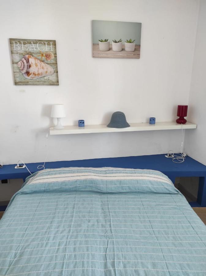 Grazioso Appartamento Vicino Al Mare San Cataldo  Exteriör bild
